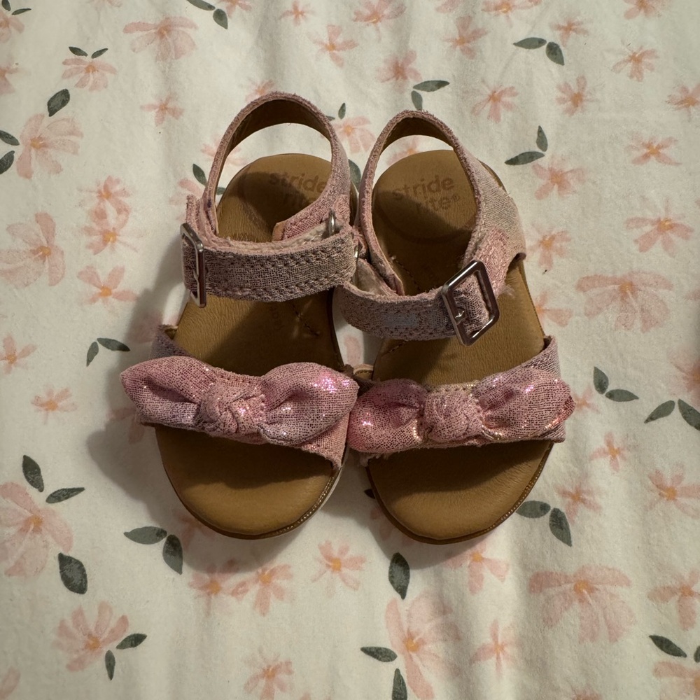 Pink sandals for baby girl